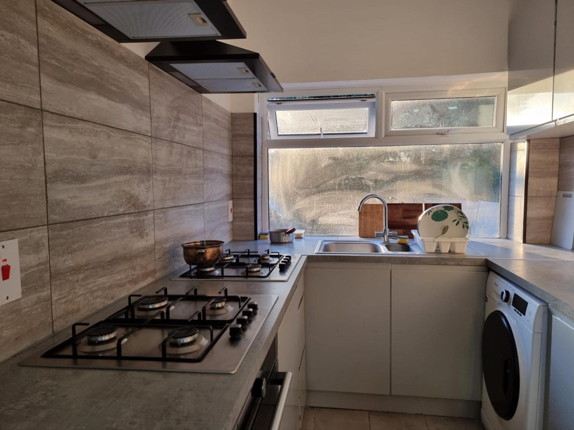 Easy Rooms, London Luton Airport -24 Hour Check-In Extérieur photo