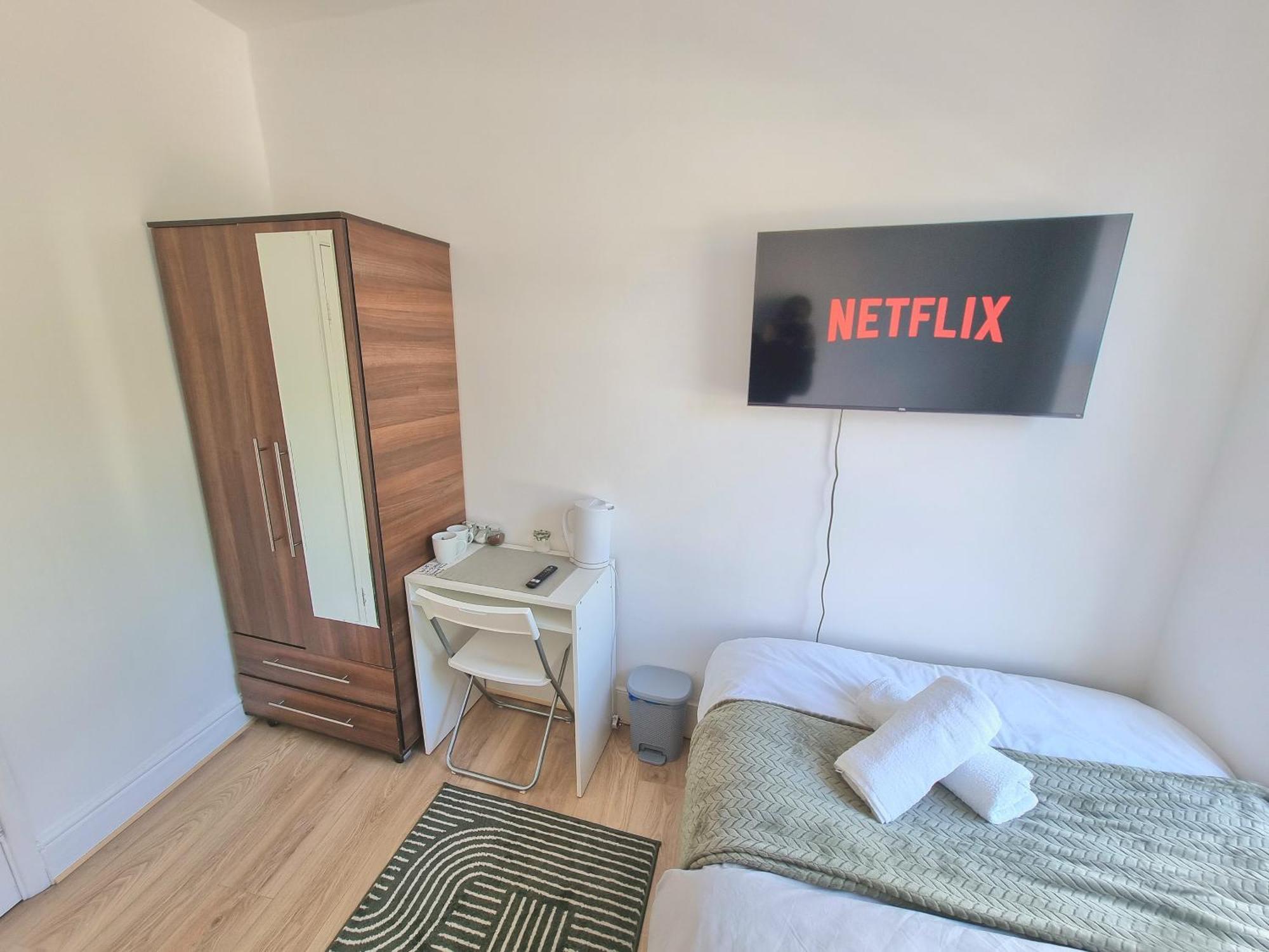 Easy Rooms, London Luton Airport -24 Hour Check-In Extérieur photo